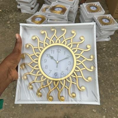 WALL CLOCK
