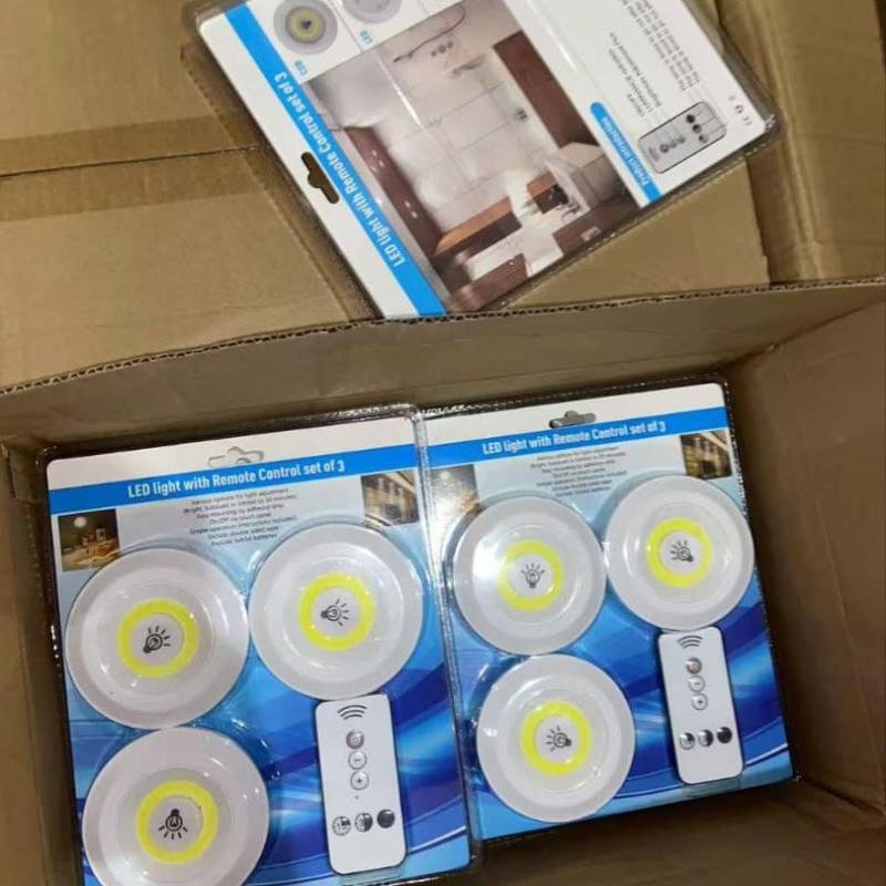 REMOTE OPERATED LAMP